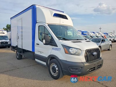 Czwarte zdjęcie samochodu z boku: 2023 FORD TRANSIT DELIVERY TRUCK VIN:1FDBW5ZG6PKA23197 - miniatura