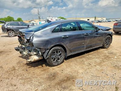 Trzecie zdjęcie samochodu z tyłu: 2025 KIA K5 LXS VIN:KNAG24J77S5337604 - miniatura