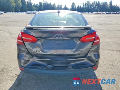 Zdjęcie 6 z 12 samochodu: 2018 FORD FOCUS TITANIUM VIN:1FADP3J26JL283167 - miniatura