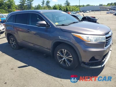 Czwarte zdjęcie samochodu z boku: 2016 TOYOTA HIGHLANDER XLE VIN:5TDJKRFH3GS504663 - miniatura