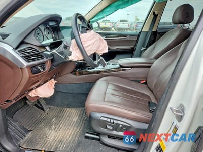 Zdjęcie 7 z 13 samochodu: 2015 BMW X5 XDRIVE35I VIN:5UXKR0C58F0P18490 - miniatura