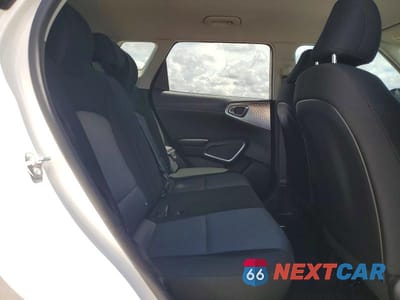 Zdjęcie 11 z 13 samochodu: 2025 KIA SOUL LX VIN:KNDJ23AU3S7948369 - miniatura