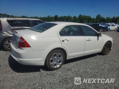 Trzecie zdjęcie samochodu z tyłu: 2010 FORD FUSION SE VIN:3FAHP0HA6AR389715 - miniatura