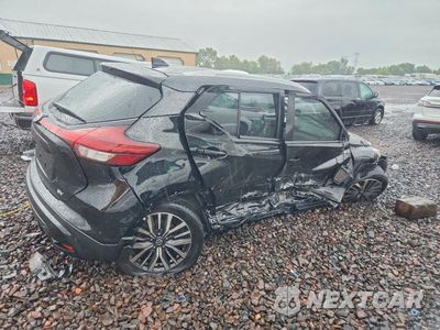 Trzecie zdjęcie samochodu z tyłu: 2021 NISSAN KICKS SV VIN:3N1CP5CV7ML565144 - miniatura