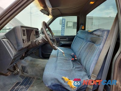 Zdjęcie 7 z 12 samochodu: 1989 GMC SIERRA C1500 VIN:1GTDC14K5KZ546107 - miniatura