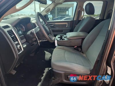 Zdjęcie 7 z 13 samochodu: 2015 RAM 1500 SLT VIN:1C6RR6GT8FS553130 - miniatura