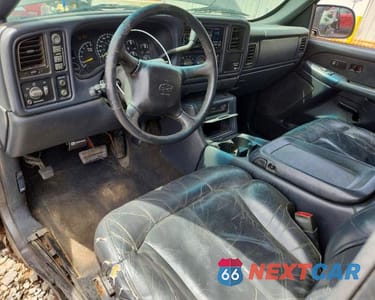 Zdjęcie 8 z 12 samochodu: 2000 CHEVROLET SILVERADO K1500 VIN:1GCEK19T9YE393823 - miniatura