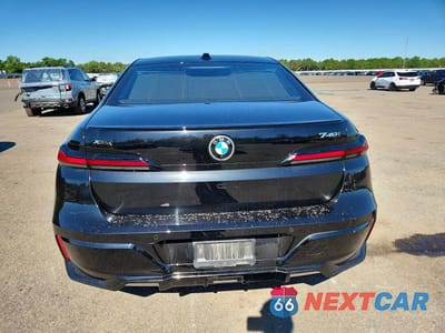 Zdjęcie 6 z 12 samochodu: 2024 BMW 740 XI VIN:WBA33EH04RCT04513 - miniatura