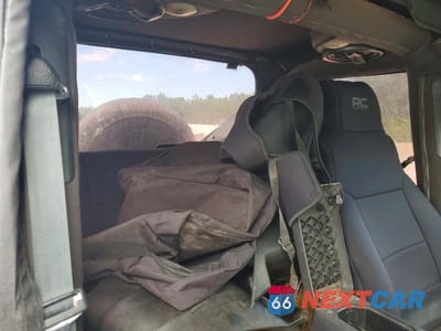 Zdjęcie 11 z 13 samochodu: 2004 JEEP WRANGLER / TJ RUBICON VIN:1J4FA69SX4P713073 - miniatura