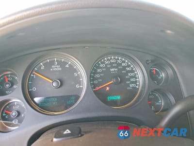 Zdjęcie 9 z 14 samochodu: 2013 GMC YUKON DENALI VIN:1GKS2EEF7DR309421 - miniatura