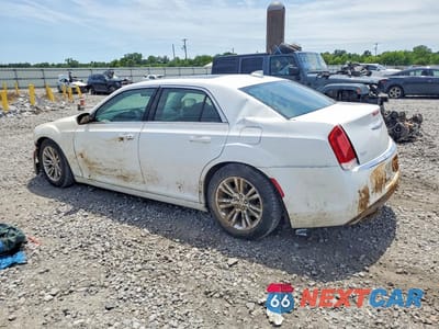 Drugie zdjęcie samochodu z przodu: 2017 CHRYSLER 300 LIMITED VIN:2C3CCAAG9HH655615 - miniatura