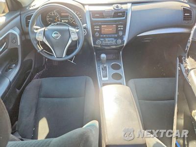 Zdjęcie 8 z 12 samochodu: 2015 NISSAN ALTIMA 2.5 S VIN:1N4AL3AP7EC100908 - miniatura