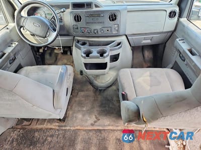 Zdjęcie 8 z 13 samochodu: 2013 FORD ECONOLINE E250 VAN VIN:1FTNE2EW4DDA79963 - miniatura