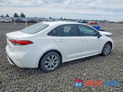 Trzecie zdjęcie samochodu z tyłu: 2021 TOYOTA COROLLA LE VIN:5YFEPMAE9MP197359 - miniatura