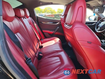Zdjęcie 10 z 12 samochodu: 2017 MASERATI GHIBLI S VIN:ZAM57RSS2H1195573 - miniatura