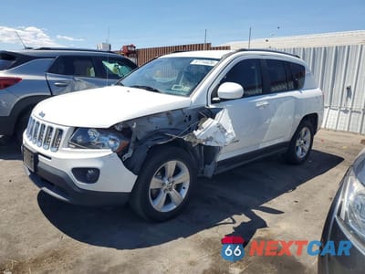 2015 JEEP COMPASS LATITUDE 1C4NJDEB1FD333460 - główne zdjęcie licytacji z USA - miniatura