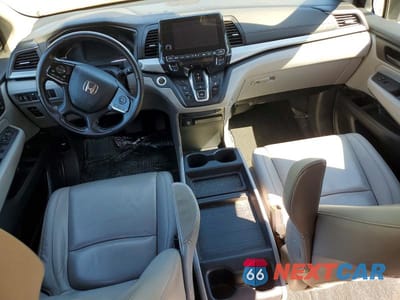 Zdjęcie 8 z 13 samochodu: 2020 HONDA ODYSSEY EXL VIN:5FNRL6H71LB055663 - miniatura