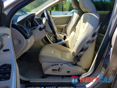 Zdjęcie 7 z 12 samochodu: 2016 VOLVO XC60 T5 PREMIER VIN:YV440MDK3G2785243 - miniatura