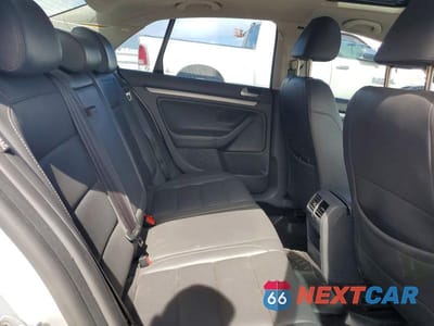 Zdjęcie 10 z 12 samochodu: 2007 VOLKSWAGEN JETTA WOLFSBURG VIN:3VWEF81K87M087685 - miniatura