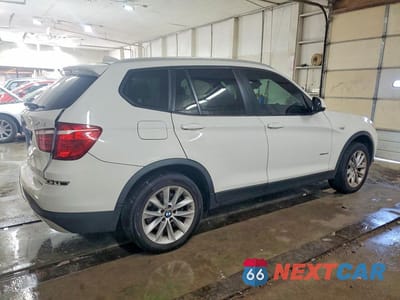 Trzecie zdjęcie samochodu z tyłu: 2015 BMW X3 XDRIVE28I VIN:5UXWX9C51F0D46327 - miniatura