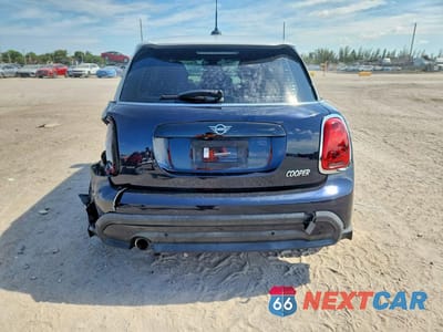 Zdjęcie 6 z 12 samochodu: 2022 MINI COOPER VIN:WMW33DK06N2P66025 - miniatura