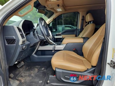 Zdjęcie 7 z 13 samochodu: 2022 FORD F350 SUPER DUTY VIN:1FT8W3DT4NEF51971 - miniatura