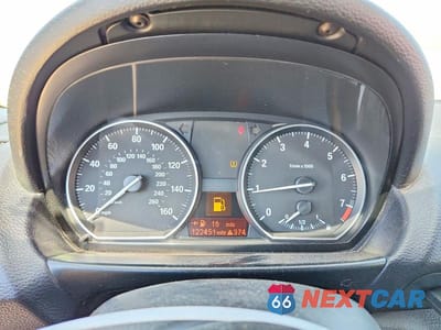 Zdjęcie 9 z 13 samochodu: 2009 BMW 128 I VIN:WBAUN13539VH77692 - miniatura