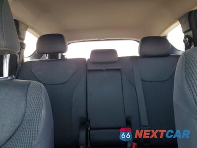 Zdjęcie 10 z 13 samochodu: 2019 HYUNDAI SANTA FE SE VIN:5NMS23AD5KH027283 - miniatura