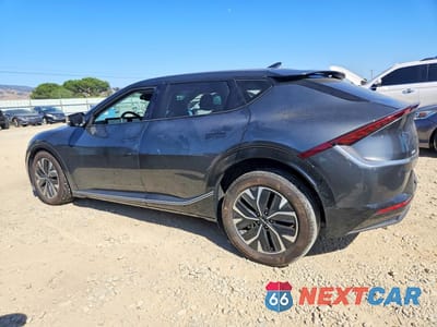 Drugie zdjęcie samochodu z przodu: 2023 KIA EV6 WIND VIN:KNDC34LA8P5609883 - miniatura