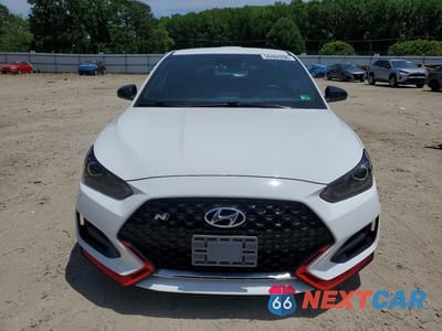 Piąte zdjęcie samochodu w środku: 2022 HYUNDAI VELOSTER N BASE VIN:KMHT36AH8NU013750 - miniatura