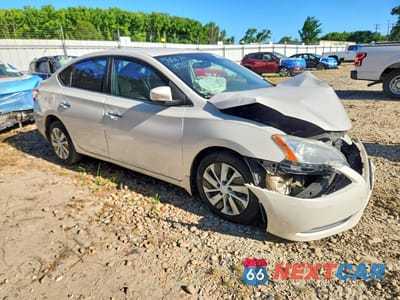 Czwarte zdjęcie samochodu z boku: 2013 NISSAN SENTRA S VIN:3N1AB7AP8DL769974 - miniatura