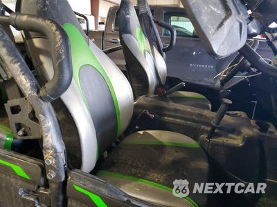 Piąte zdjęcie samochodu w środku: 2020 KAWASAKI TERYX4 UTILITY VEHICLE VIN:JKBRTCG14LB523048 - miniatura