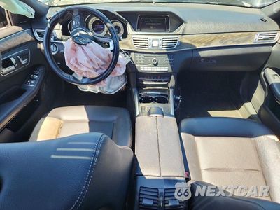 Zdjęcie 8 z 12 samochodu: 2016 MERCEDES-BENZ E 350 VIN:WDDHF5KB8GB289016 - miniatura
