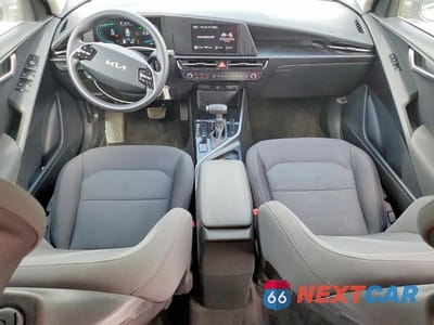 Zdjęcie 8 z 12 samochodu: 2026 KIA NIRO LX VIN:KNDCP3LE2T5328447 - miniatura