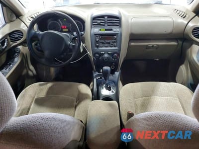 Zdjęcie 8 z 13 samochodu: 2005 HYUNDAI SANTA FE GLS VIN:KM8SC13D35U915828 - miniatura