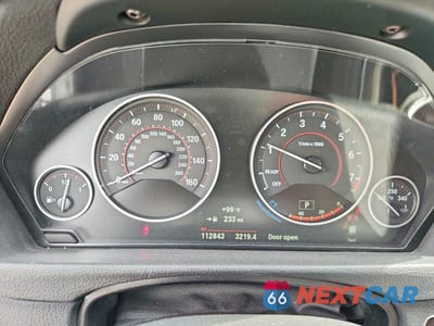 Zdjęcie 9 z 12 samochodu: 2017 BMW 330 XI VIN:WBA8D9G38HNU66038 - miniatura