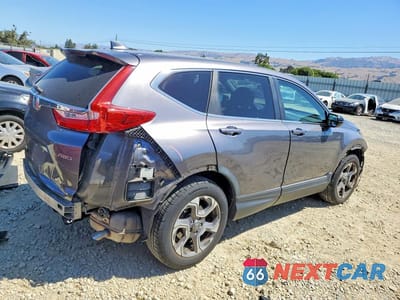 Trzecie zdjęcie samochodu z tyłu: 2018 HONDA CR-V EX VIN:7FARW2H57JE031643 - miniatura