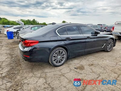 Trzecie zdjęcie samochodu z tyłu: 2020 BMW 530 XI VIN:WBAJR7C04LCE45262 - miniatura