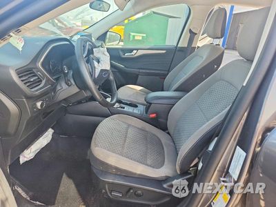 Zdjęcie 7 z 13 samochodu: 2021 FORD ESCAPE SE VIN:1FMCU0BZ3MUA70275 - miniatura