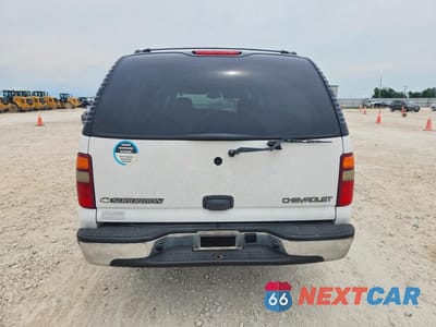 Zdjęcie 6 z 13 samochodu: 2003 CHEVROLET SUBURBAN C1500 VIN:3GNEC16Z73G208053 - miniatura
