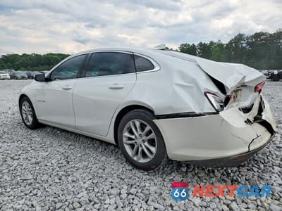Drugie zdjęcie samochodu z przodu: 2017 CHEVROLET MALIBU LT VIN:1G1ZE5ST2HF230007 - miniatura