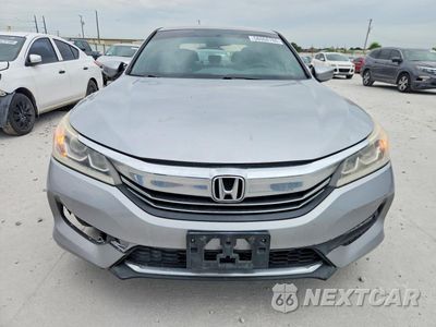 Piąte zdjęcie samochodu w środku: 2016 HONDA ACCORD SPORT VIN:1HGCR2F55GA169308 - miniatura