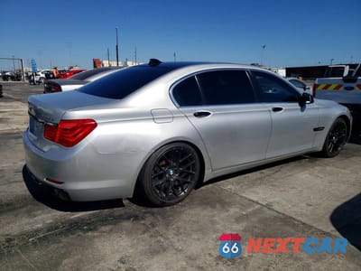 Trzecie zdjęcie samochodu z tyłu: 2011 BMW 750 LI VIN:WBAKB8C57BCY66690 - miniatura