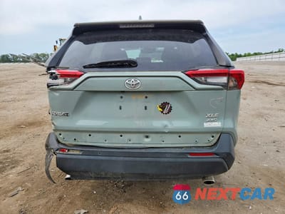 Zdjęcie 6 z 13 samochodu: 2021 TOYOTA RAV 4 VIN:2T3A1RFV4MW219604 - miniatura
