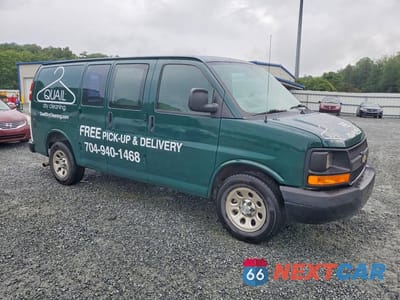 Czwarte zdjęcie samochodu z boku: 2013 CHEVROLET EXPRESS G1500 VIN:1GCSGAFX6D1180292 - miniatura