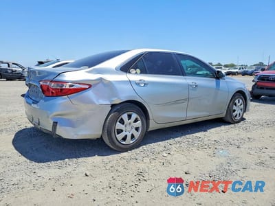 Trzecie zdjęcie samochodu z tyłu: 2015 TOYOTA CAMRY LE VIN:4T1BF1FK1FU933019 - miniatura