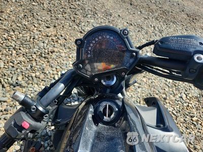 Zdjęcie 7 z 9 samochodu: 2017 KAWASAKI ER650 H VIN:JKAEREH15HDA01054 - miniatura
