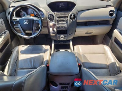 Zdjęcie 8 z 13 samochodu: 2013 HONDA PILOT TOURING VIN:5FNYF4H96DB048959 - miniatura