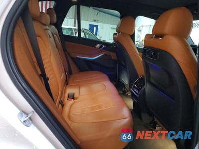 Zdjęcie 11 z 14 samochodu: 2019 BMW X5 XDRIVE40I VIN:5UXCR6C52KLL08302 - miniatura