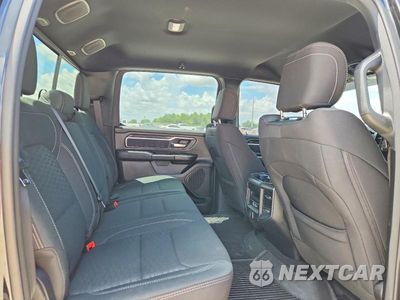 Zdjęcie 10 z 12 samochodu: 2025 RAM 1500 BIG HORN VIN:1C6RRFFG9SN642346 - miniatura